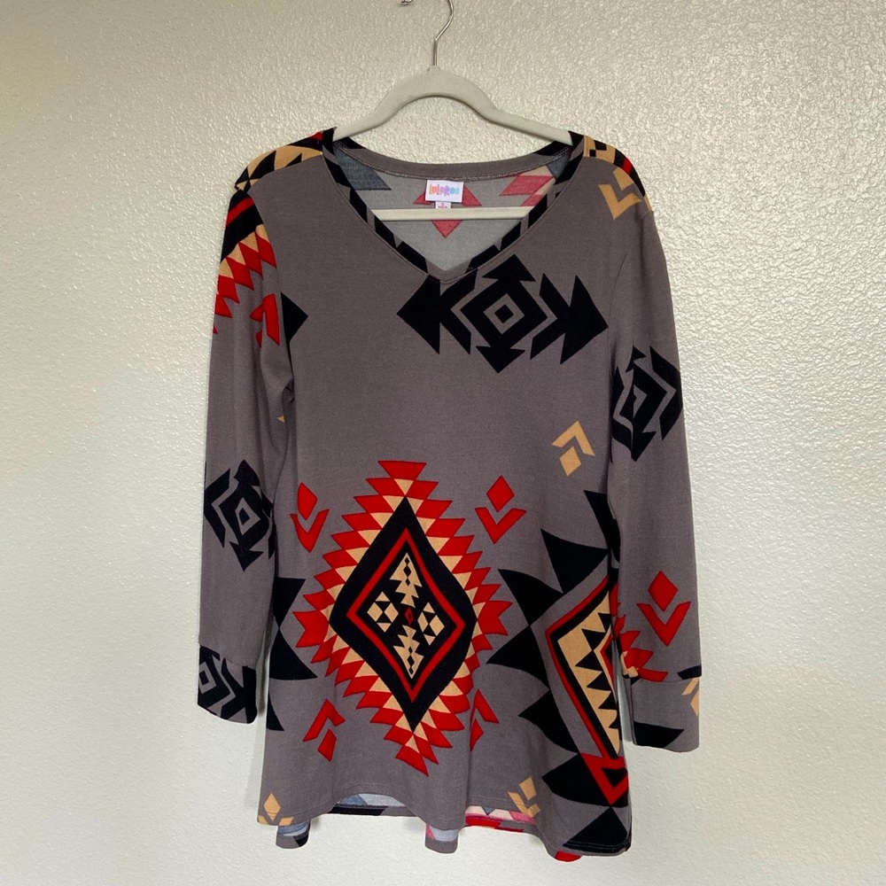 Lularoe- top